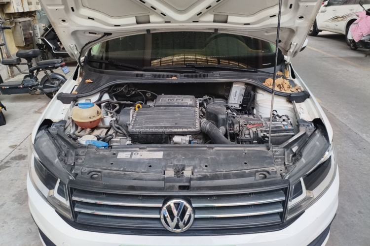 Used Volkswagen Santana 2019 1.5L Manual Fashion Edition China VI Standard Engine Bay