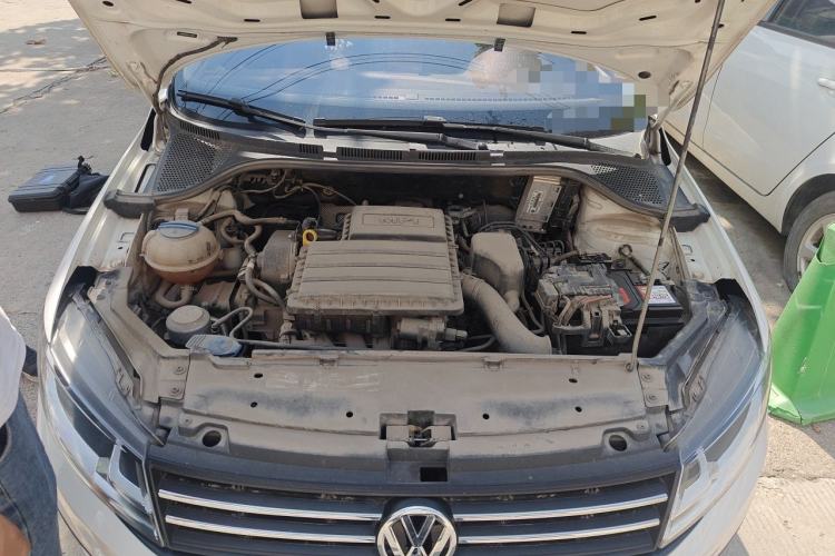 Used Volkswagen Santana 2019 1.5L Automatic Fashion Edition China VI Engine Bay