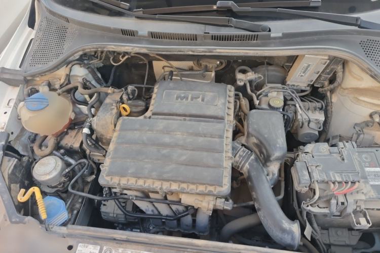 Used Volkswagen Santana 2019 1.5L Manual Fashion Edition China VI Standard Engine Bay