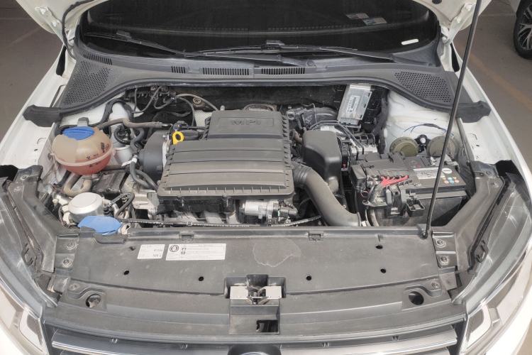 Used Volkswagen Santana 2019 1.5L Manual Fashion Edition China VI Standard Engine Bay