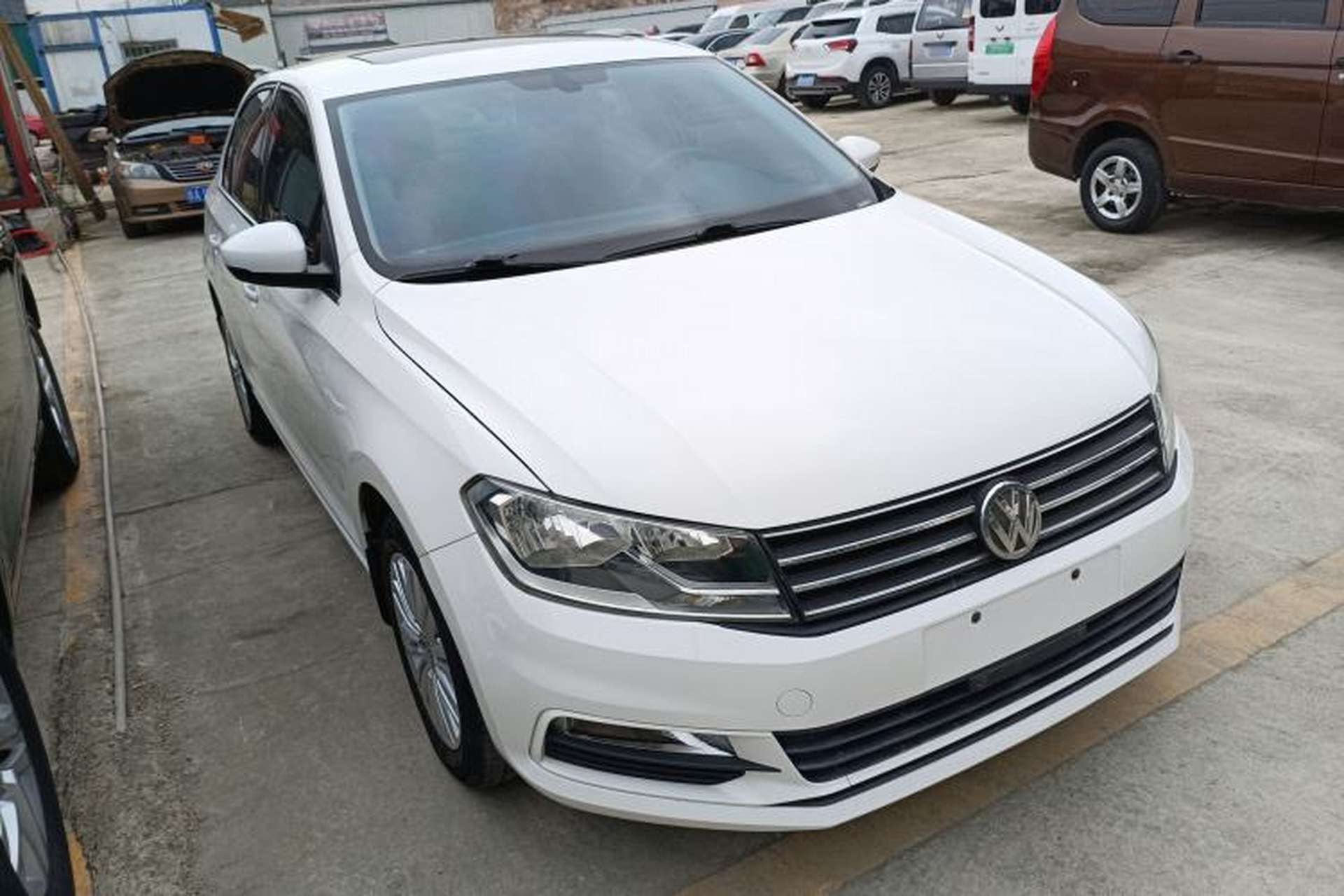 Used Volkswagen Santana 2019 1.5L Manual Comfort Edition China VI Standard Exterior 1