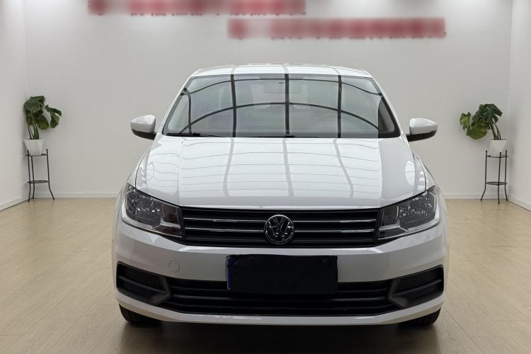 Used Volkswagen Santana 2019 1.5L Manual Fashion Edition China VI Standard Exterior 1