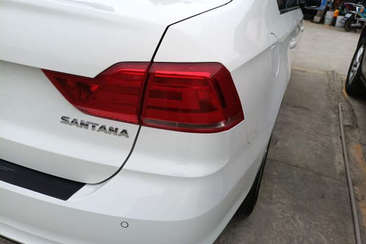 Used Volkswagen Santana 2019 1.5L Manual Comfort Edition China VI Standard Exterior 3