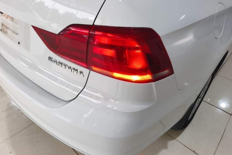 Used Volkswagen Santana 2019 1.5L Manual Fashion Edition China VI Standard Exterior 3