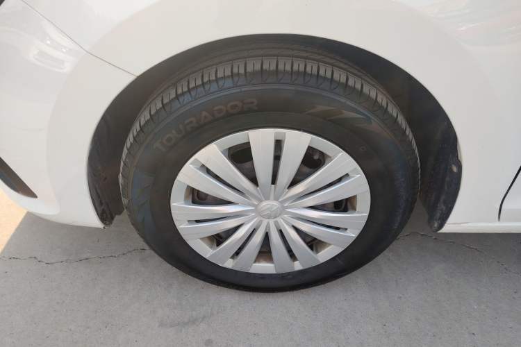 Used Volkswagen Santana 2019 1.5L Automatic Fashion Edition China VI Exterior 4