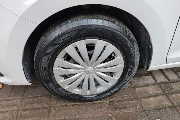 Used Volkswagen Santana 2019 1.5L Manual Fashion Edition China VI Standard Exterior 4