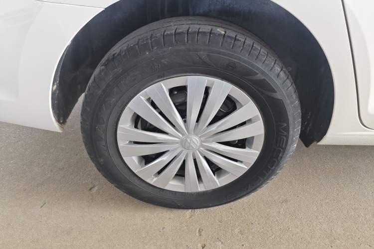 Used Volkswagen Santana 2019 1.5L Manual Fashion Edition China VI Standard Exterior 5