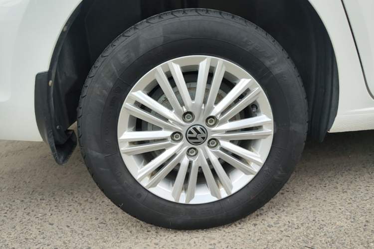 Used Volkswagen Santana 2019 1.5L Manual Fashion Edition China VI Standard Exterior 5
