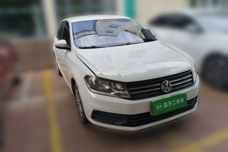 Used Volkswagen Santana 2019 1.5L Manual Fashion Edition China VI Standard Front Right 45 Deg