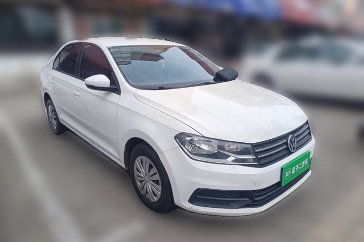 Used Volkswagen Santana 2019 1.5L Manual Fashion Edition China VI Standard Front Right 45 Deg