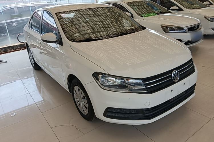 Used Volkswagen Santana 2019 1.5L Manual Fashion Edition China VI Standard Front Right 45 Deg