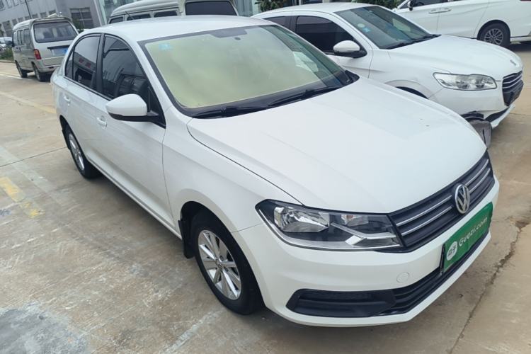 Used Volkswagen Santana 2019 1.5L Manual Fashion Edition China VI Standard Front Right 45 Deg