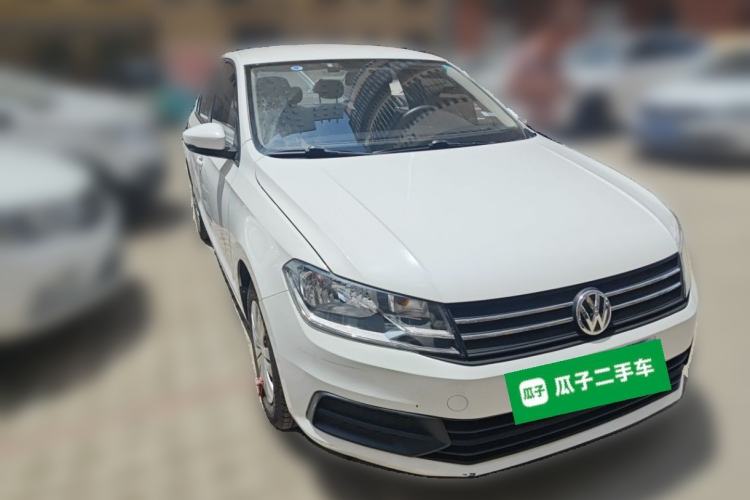 Used Volkswagen Santana 2019 1.5L Manual Fashion Edition China VI Standard Front Right 45 Deg