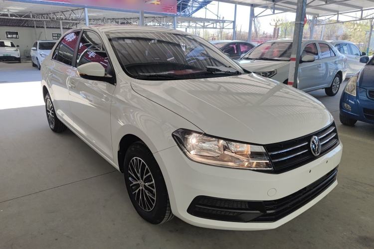 Used Volkswagen Santana 2019 1.5L Manual Fashion Edition China VI Standard Front Right 45 Deg