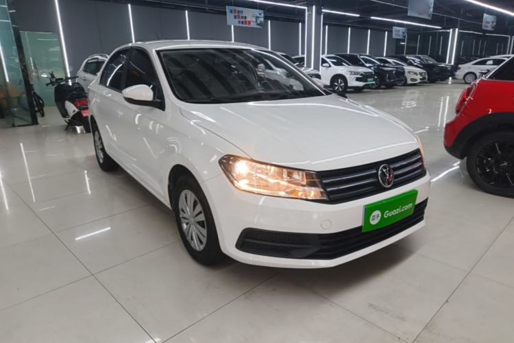 Used Volkswagen Santana 2019 1.5L Manual Fashion Edition China VI Standard Front Right 45 Deg