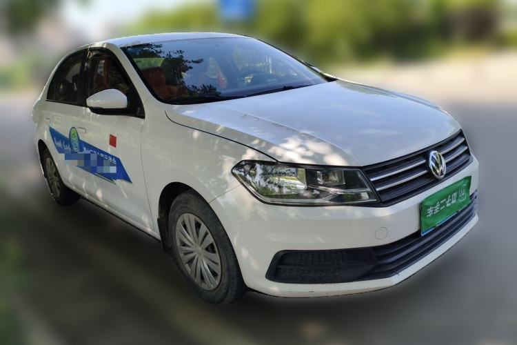 Used Volkswagen Santana 2019 1.5L Manual Fashion Edition China VI Standard Front Right 45 Deg
