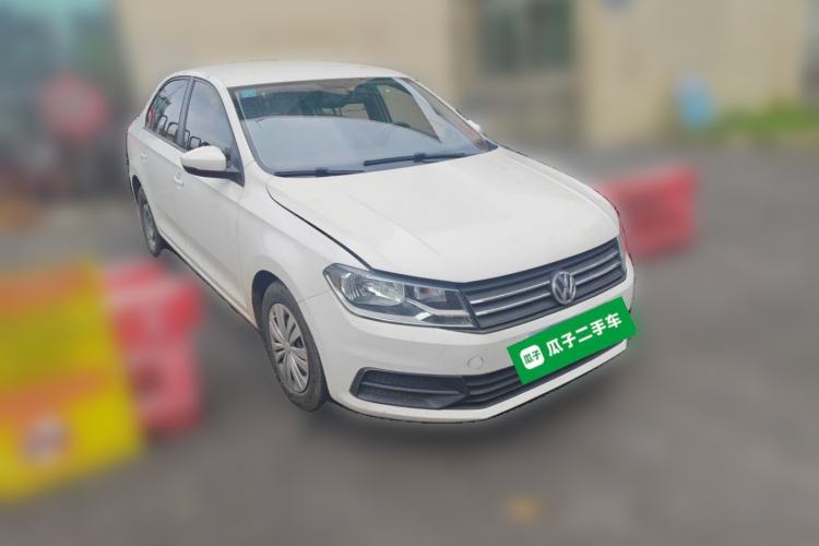 Used Volkswagen Santana 2019 1.5L Manual Fashion Edition China VI Standard Front Right 45 Deg