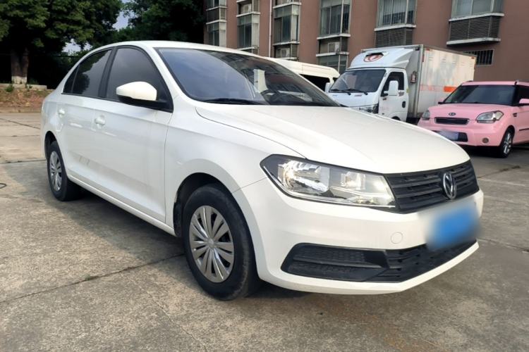 Used Volkswagen Santana 2019 1.5L Manual Fashion Edition China VI Standard Front Right 45 Deg