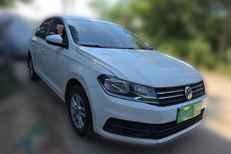 Used Volkswagen Santana 2019 1.5L Manual Fashion Edition China VI Standard Front Right 45 Deg