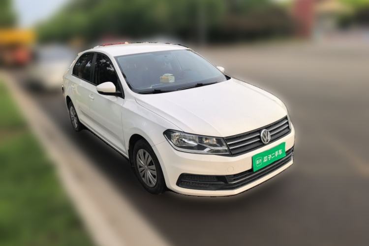 Used Volkswagen Santana 2019 1.5L Manual Fashion Edition China VI Standard Front Right 45 Deg