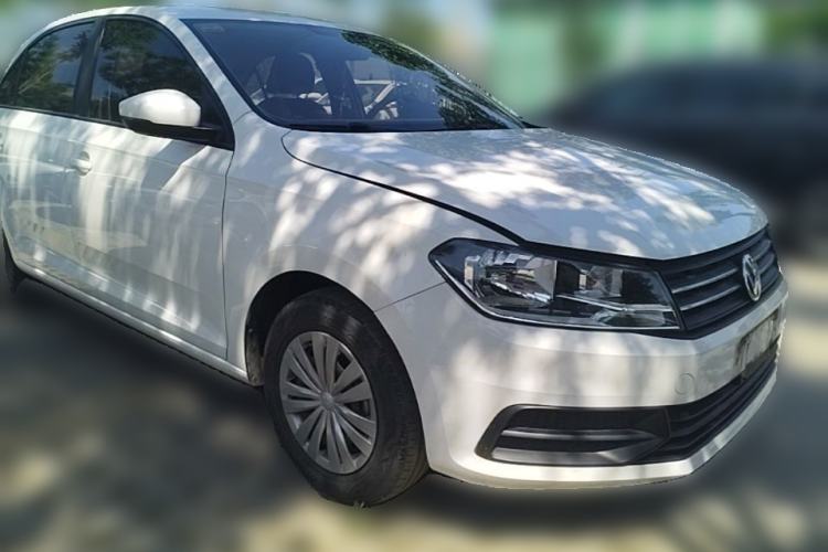 Used Volkswagen Santana 2019 1.5L Manual Fashion Edition China VI Standard Front Right 45 Deg