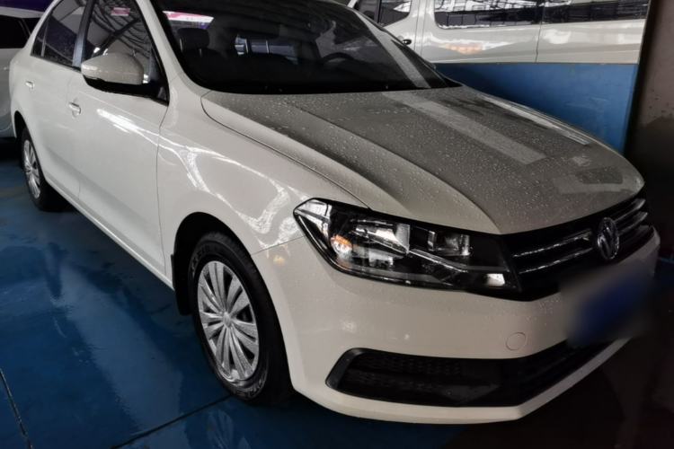 Used Volkswagen Santana 2019 1.5L Manual Fashion Edition China VI Standard Front Right 45 Deg