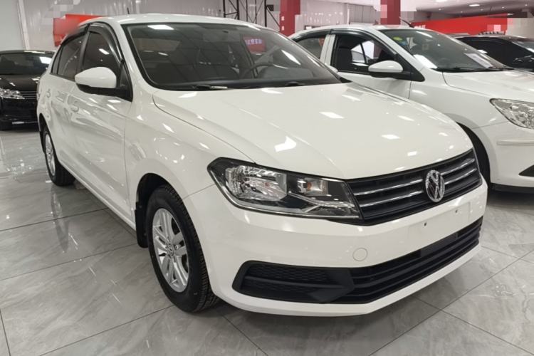 Used Volkswagen Santana 2019 1.5L Manual Fashion Edition China VI Standard Front Right 45 Deg