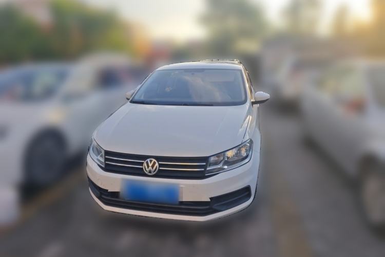 Used Volkswagen Santana 2019 1.5L Manual Fashion Edition China VI Standard Front Right 45 Deg