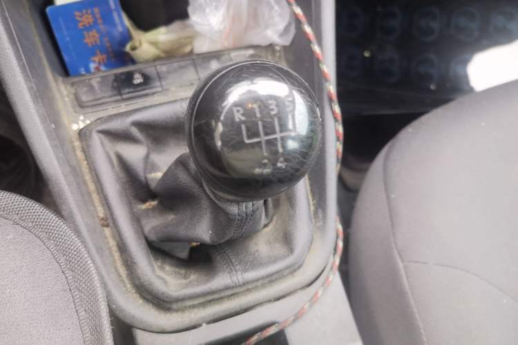 Used Volkswagen Santana 2019 1.5L Manual Fashion Edition China VI Standard Gear Lever
