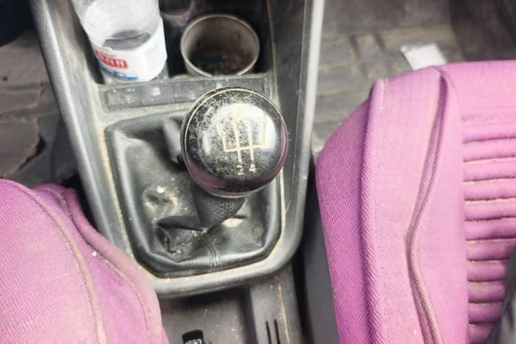 Used Volkswagen Santana 2019 1.5L Manual Fashion Edition China VI Standard Gear Lever