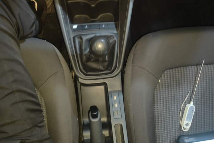 Used Volkswagen Santana 2019 1.5L Manual Fashion Edition China VI Standard Gear Lever