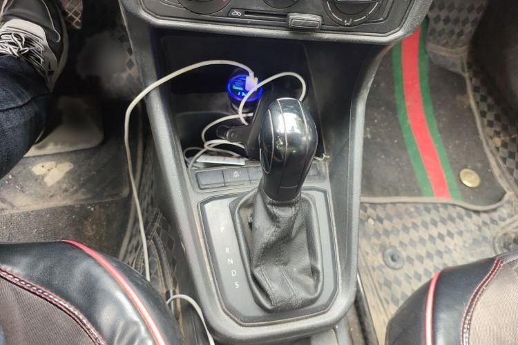 Used Volkswagen Santana 2019 1.5L Automatic Fashion Edition China VI Gear Lever