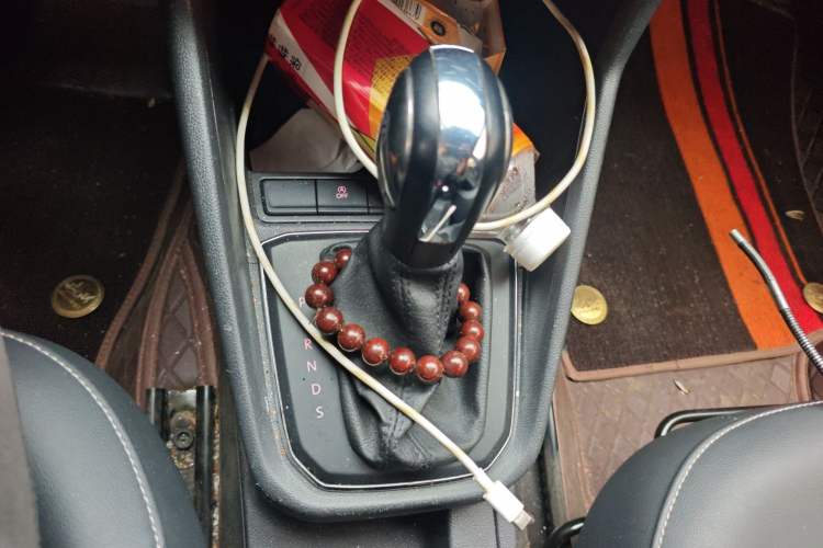 Used Volkswagen Santana 2019 1.5L Automatic Comfort Edition China V Standard Gear Lever