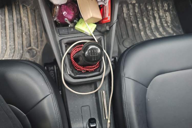 Used Volkswagen Santana 2019 1.5L Manual Fashion Edition China VI Standard Gear Lever