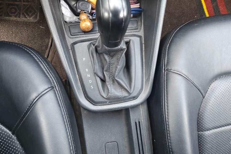 Used Volkswagen Santana 2019 1.5L Automatic Fashion Edition China VI Gear Lever