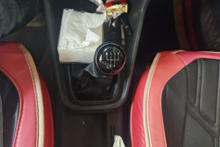 Used Volkswagen Santana 2019 1.5L Manual Fashion Edition China VI Standard Gear Lever