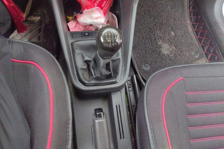 Used Volkswagen Santana 2019 1.5L Manual Fashion Edition China VI Standard Gear Lever