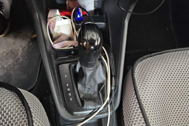Used Volkswagen Santana 2019 1.5L Automatic Fashion Edition China VI Gear Lever