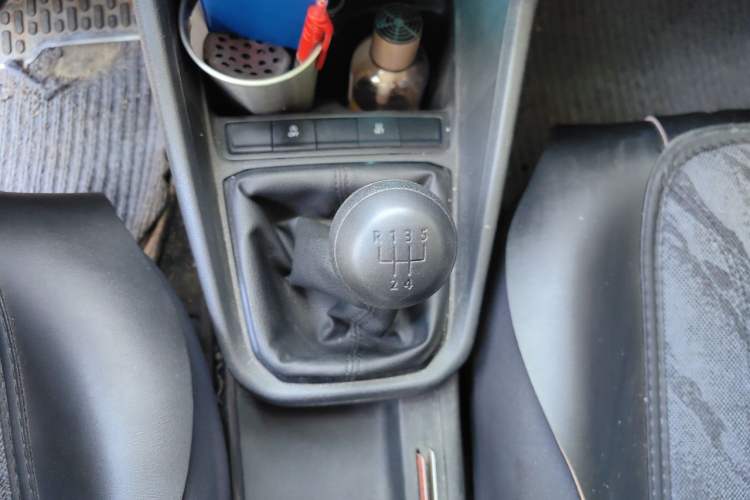 Used Volkswagen Santana 2019 1.5L Manual Fashion Edition China VI Standard Gear Lever