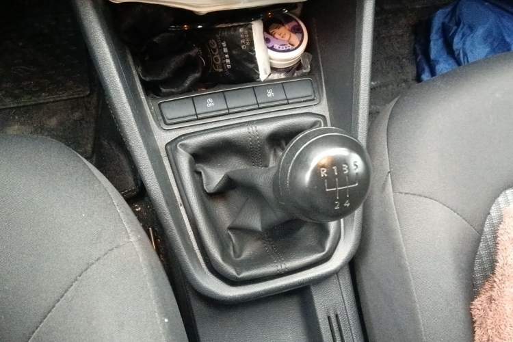 Used Volkswagen Santana 2019 1.5L Manual Fashion Edition China VI Standard Gear Lever
