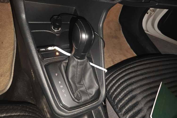 Used Volkswagen Santana 2019 1.5L Automatic Fashion Edition China VI Gear Lever