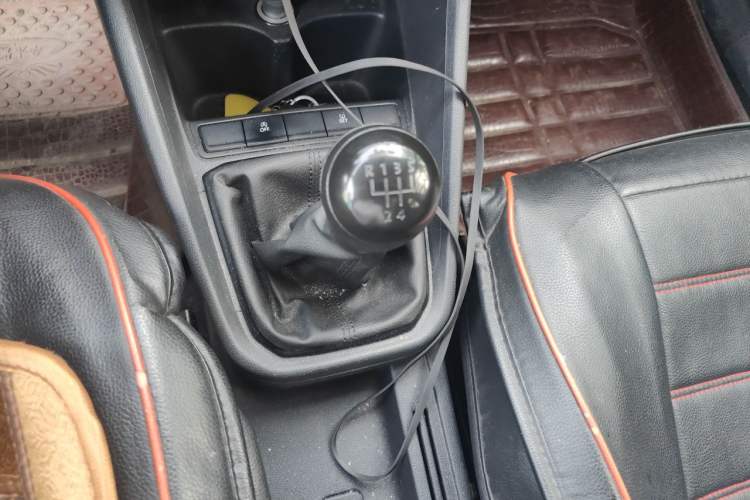 Used Volkswagen Santana 2019 1.5L Manual Fashion Edition China VI Standard Gear Lever