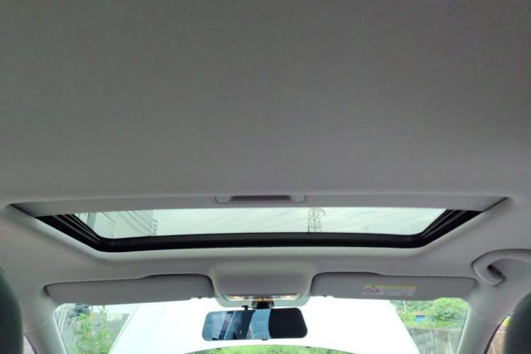 Used Volkswagen Santana 2019 1.5L Manual Comfort Edition China VI Standard Headliner