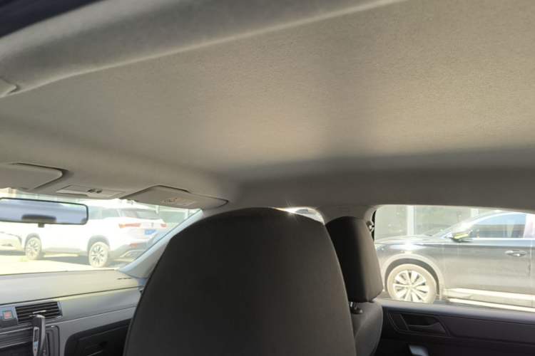 Used Volkswagen Santana 2019 1.5L Manual Fashion Edition China VI Standard Headliner