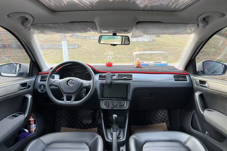 Used Volkswagen Santana 2019 Haona 1.5L Automatic Fashion Edition China VI Standard Headliner