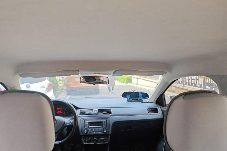 Used Volkswagen Santana 2019 1.5L Manual Fashion Edition China VI Standard Headliner