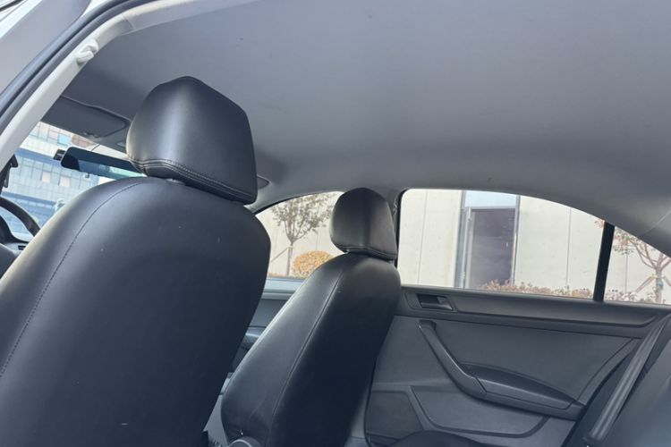 Used Volkswagen Santana 2019 1.5L Automatic Fashion Edition China VI Headliner
