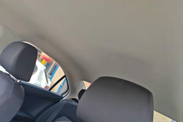 Used Volkswagen Santana 2019 1.5L Automatic Fashion Edition China VI Headliner