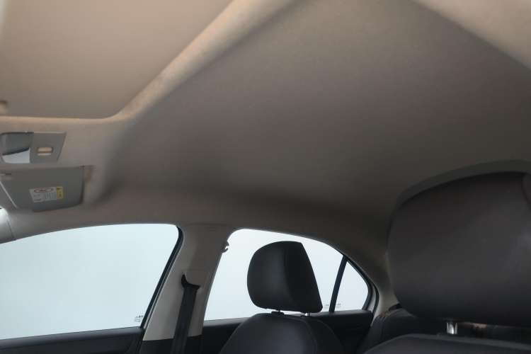 Used Volkswagen Santana 2019 1.5L Automatic Fashion Edition China VI Headliner