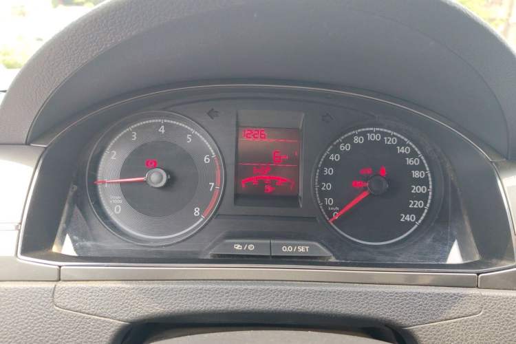 Used Volkswagen Santana 2019 1.5L Manual Comfort Edition China VI Standard Instrument Cluster